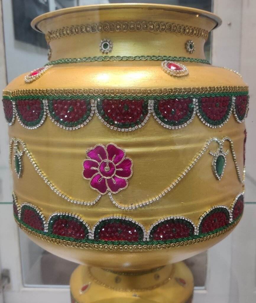 Ungarala Bindi and Ring Pot Decorations | Vizag Pelli Poola Jada