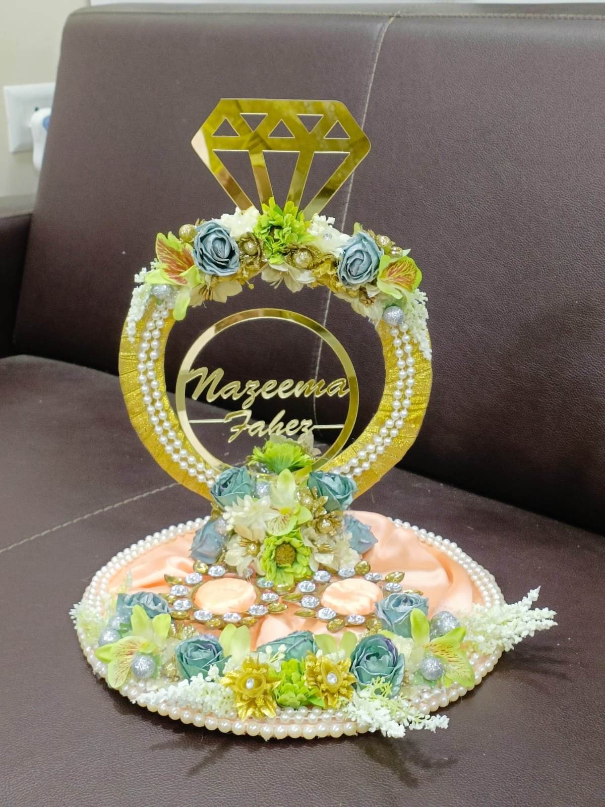 10 Trendy Engagement Ring Platters With Unique Design Ideas