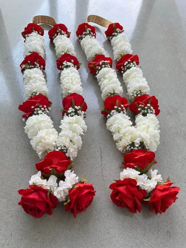 Garland Ideas for Wedding Ceremony - Beaded Garlands with Artificial Flowers