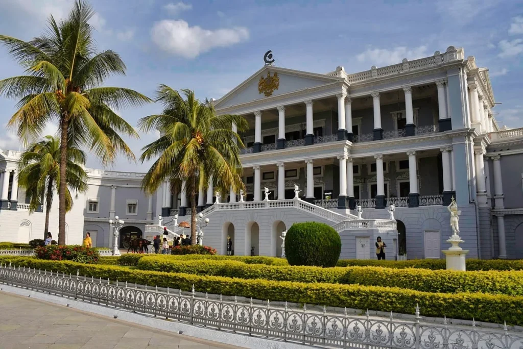 Palaces for Destination Weddings in India - Taj Falaknuma Palace, Hyderabad (Telangana)